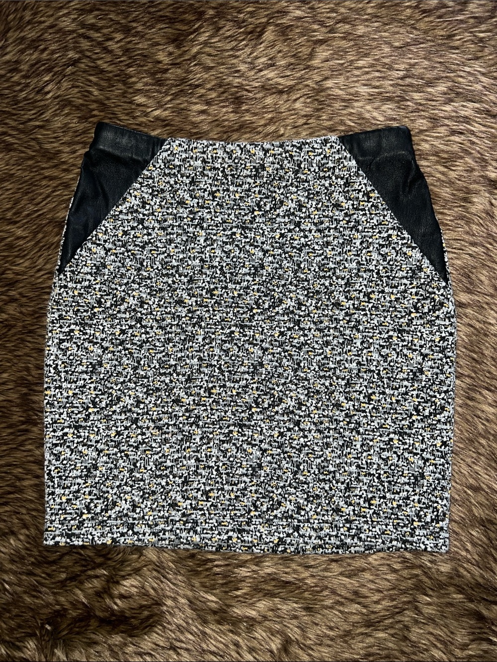 Express Skirt (Size small)
